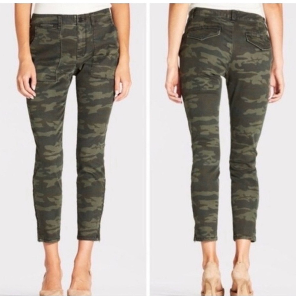 Sanctuary Social Standard Size 6 Logan Utility Pants Green Camouflage NWT $99